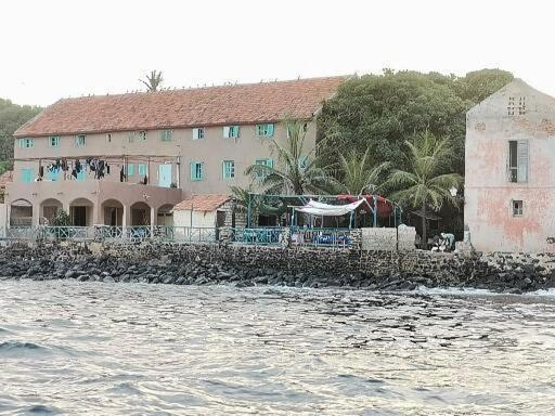 Auberge Mariama Ba Goree Exterior photo
